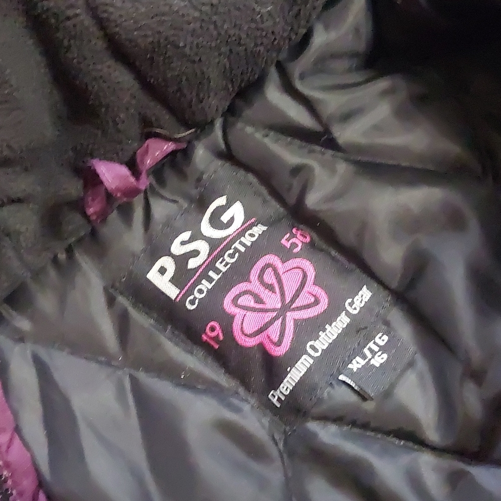 Winter coat - Picture 6 of 9